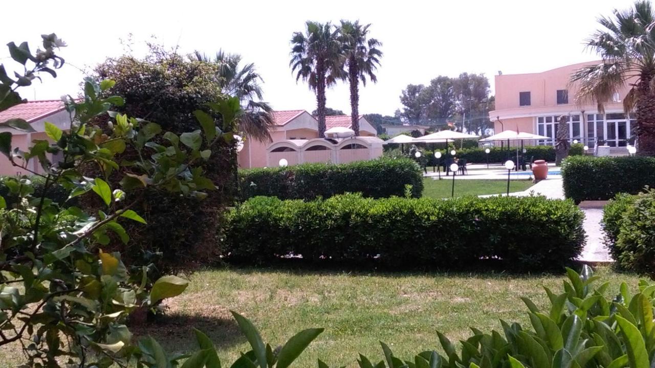 Hotel Minerva Brindisi Exterior photo