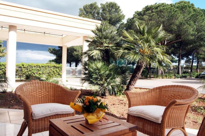 Hotel Minerva Brindisi Exterior photo