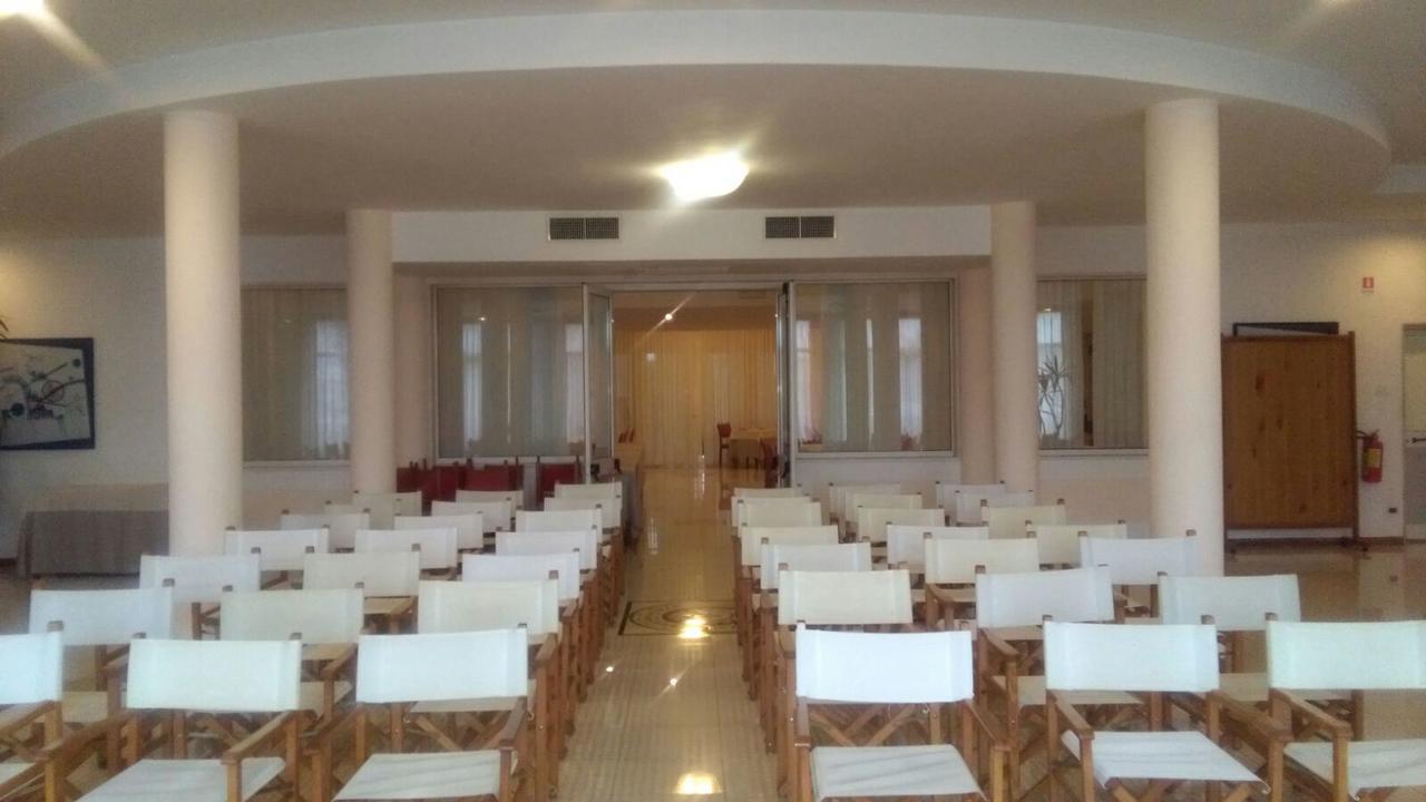 Hotel Minerva Brindisi Exterior photo
