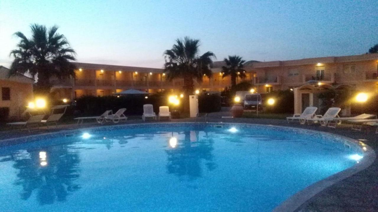 Hotel Minerva Brindisi Exterior photo